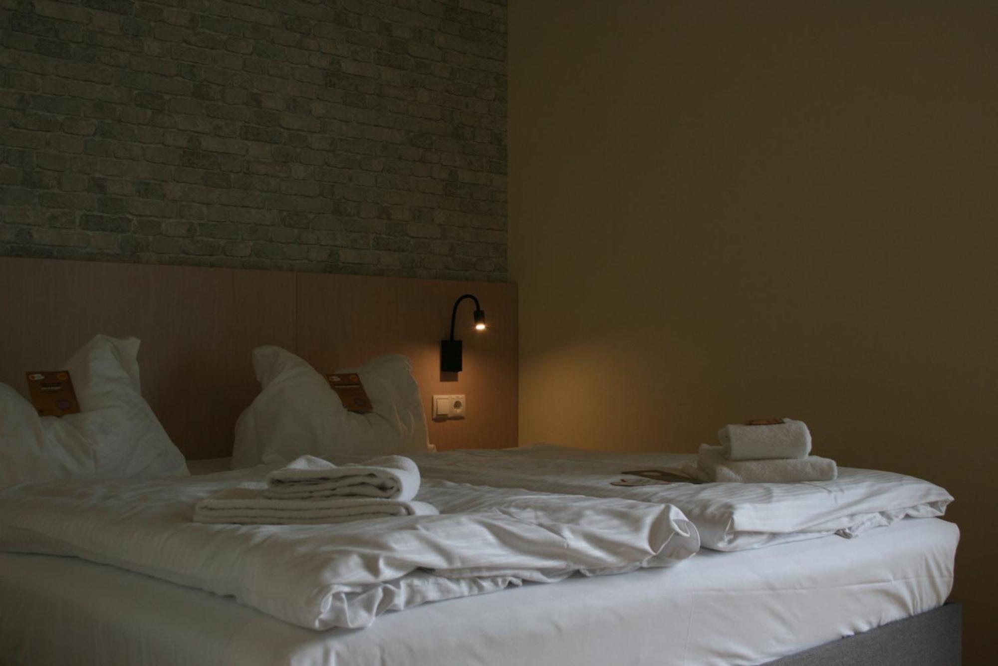 Jufa Hotel Im Brueckenkopfpark - Juelich מראה חיצוני תמונה