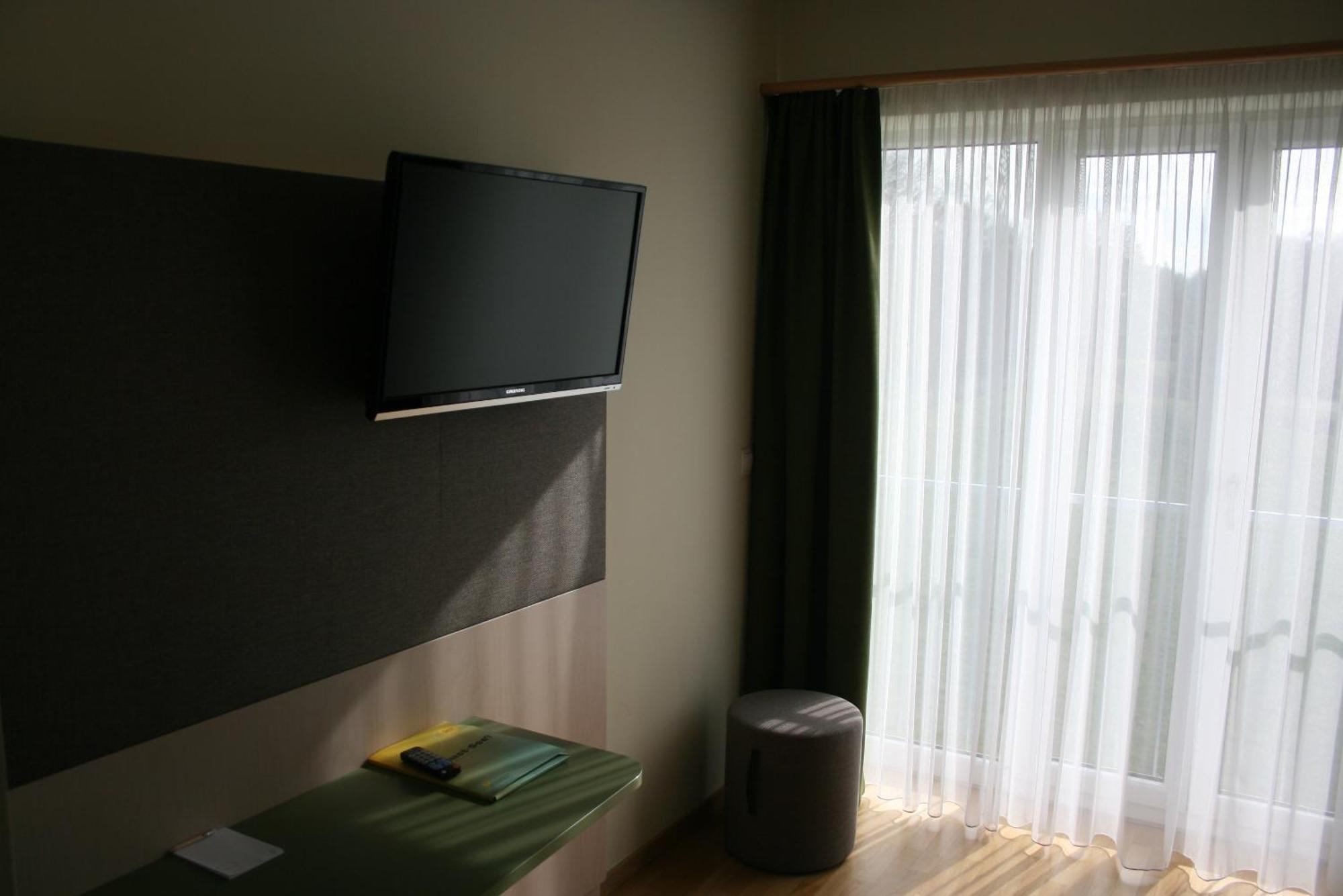 Jufa Hotel Im Brueckenkopfpark - Juelich מראה חיצוני תמונה