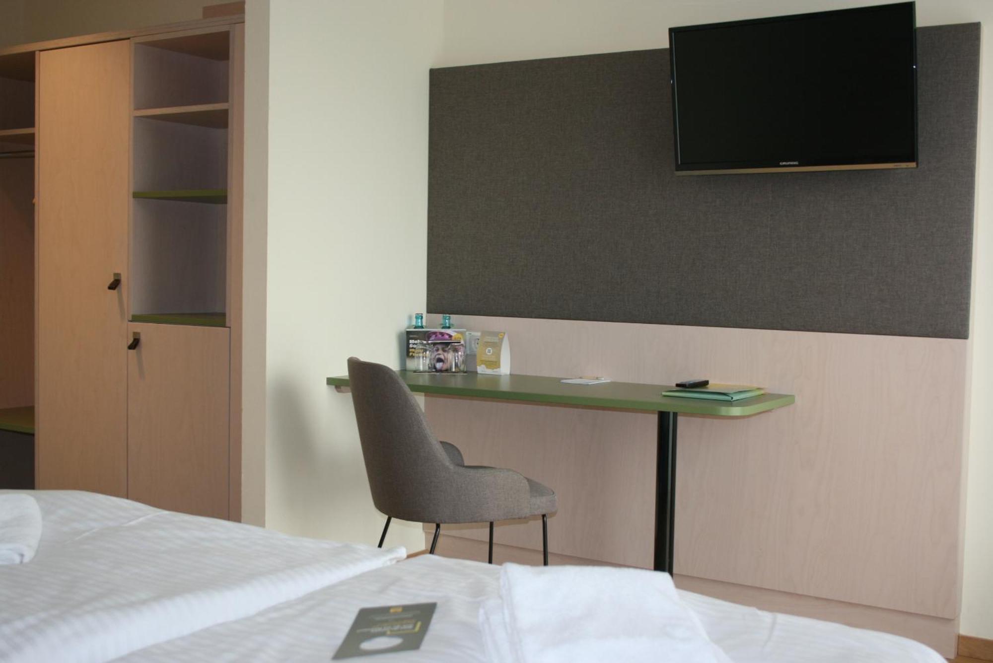 Jufa Hotel Im Brueckenkopfpark - Juelich מראה חיצוני תמונה